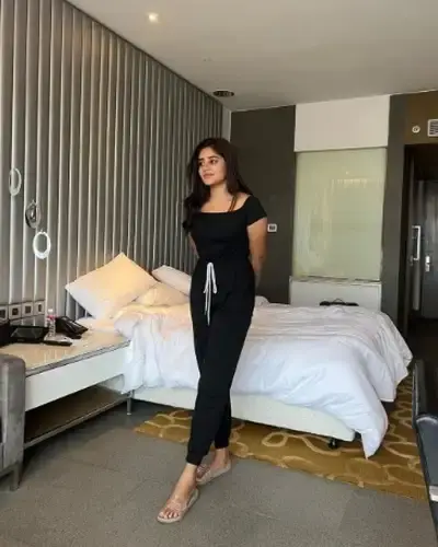 Call Girls Damoh Cash On Delivery